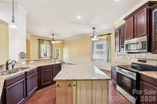 6738 Eastfield Park Dr, Charlotte, NC 28269 - Photo 10