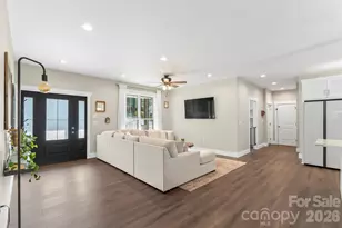 126 Doe Path Cir, Hudson, NC 28638 - Photo 6