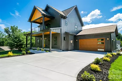 253 Eagles Eye Drive, Hendersonville, NC 28792 - Photo 2