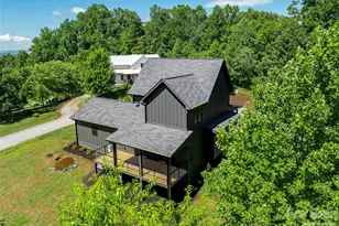 253 Eagles Eye Dr, Hendersonville, NC 28792 - Photo 36