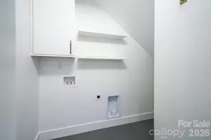 253 Eagles Eye Dr, Hendersonville, NC 28792 - Photo 14