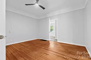 29 Allen St, Asheville, NC 28806 - Photo 16