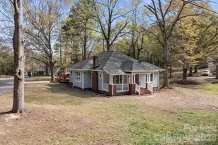 606 Townsend Ave, Gastonia, NC 28052 - Photo 2