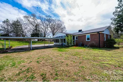 3554 US Hwy 64 90 Highway W, Taylorsville, NC 28681 - Photo 30