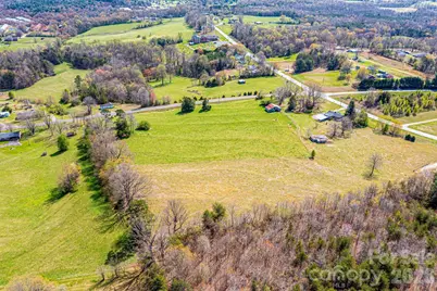 3554 US Hwy 64 90 Highway W, Taylorsville, NC 28681 - Photo 12