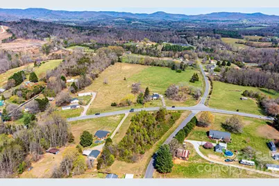 3554 US Hwy 64 90 Highway W, Taylorsville, NC 28681 - Photo 16