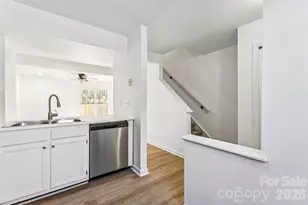 655 Lex Dr, Charlotte, NC 28262 - Photo 6