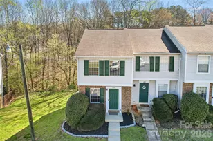 655 Lex Dr, Charlotte, NC 28262 - Photo 2