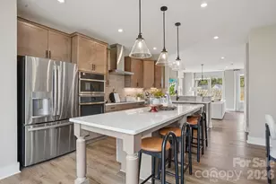 7048 Westrow Ave, Charlotte, NC 28278 - Photo 8