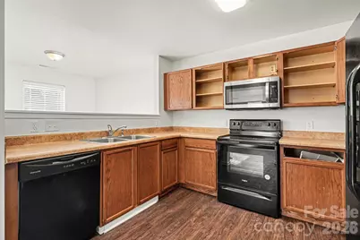 911 Swearngan Ridge Court, Charlotte, NC 28216 - Photo 2