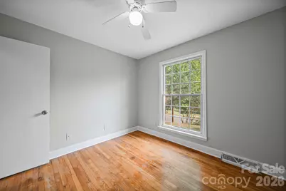 5833 Amity Place, Charlotte, NC 28212 - Photo 14