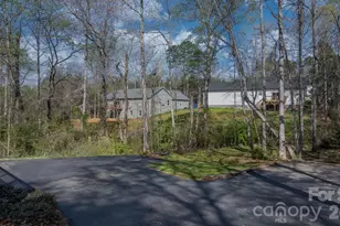 203 Nottingham Dr, Maiden, NC 28650 - Photo 30