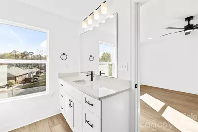 6900 Barrington Drive, Charlotte, NC 28215 - Photo 18