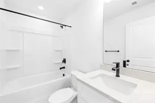 6900 Barrington Dr, Charlotte, NC 28215 - Photo 22