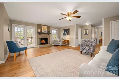 820 E Brookwood Drive, Landrum, SC 29356 - Photo 4