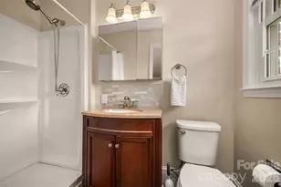 820 E Brookwood Dr, Landrum, SC 29356 - Photo 22