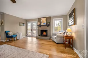 820 E Brookwood Dr, Landrum, SC 29356 - Photo 8