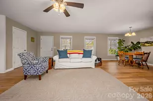 820 E Brookwood Dr, Landrum, SC 29356 - Photo 6