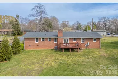 820 E Brookwood Drive, Landrum, SC 29356 - Photo 28