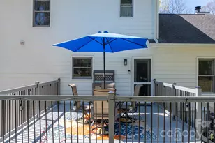 1270 Berra Pl, Hickory, NC 28602 - Photo 38