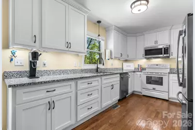 1270 Berra Place, Hickory, NC 28602 - Photo 12