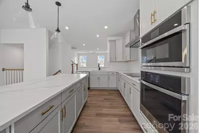 7028 Westrow Avenue, Charlotte, NC 28278 - Photo 10
