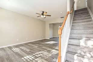 1140 Hannah Rae Ct, Charlotte, NC 28214 - Photo 2