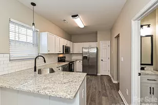 1140 Hannah Rae Ct, Charlotte, NC 28214 - Photo 6