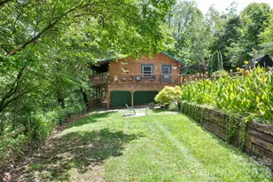 8 Blue Sky Dr, Leicester, NC 28748 - Photo 2
