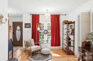 6046 Windjammer Dr, Tega Cay, SC 29708 - Photo 6