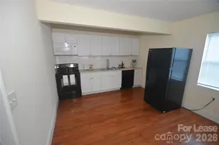 1537 Hawthorne Ln, Charlotte, NC 28205 - Photo 8