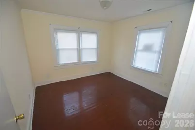 1537 Hawthorne Lane, Charlotte, NC 28205 - Photo 6