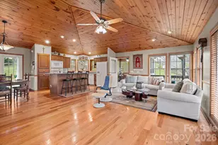 32 Keller St, Waynesville, NC 28786 - Photo 8