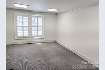 146 W Statesville Avenue, Mooresville, NC 28115 - Photo 10