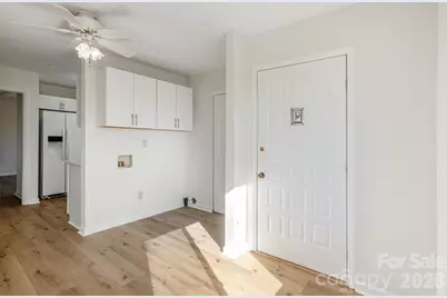 3113 Primrose Drive, Hendersonville, NC 28792 - Photo 12