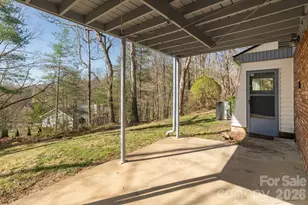 3113 Primrose Dr, Hendersonville, NC 28792 - Photo 36