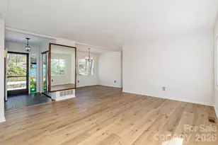 3113 Primrose Dr, Hendersonville, NC 28792 - Photo 6