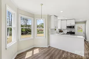 577 Tryon Pl, Gastonia, NC 28054 - Photo 8