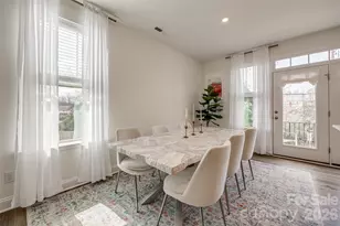 400 Simeon Dr, Charlotte, NC 28208 - Photo 6