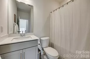 400 Simeon Dr, Charlotte, NC 28208 - Photo 18