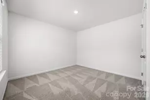 7024 Maple Run Cir, Charlotte, NC 28215 - Photo 34