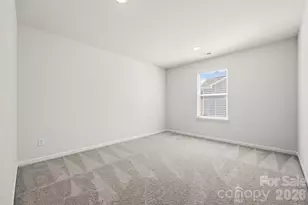 7024 Maple Run Cir, Charlotte, NC 28215 - Photo 22