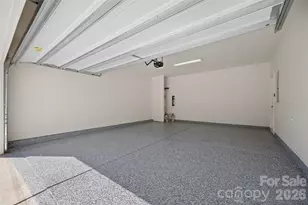 7024 Maple Run Cir, Charlotte, NC 28215 - Photo 38