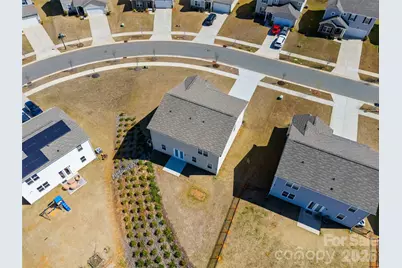 7024 Maple Run Circle, Charlotte, NC 28215 - Photo 44