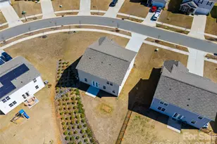 7024 Maple Run Cir, Charlotte, NC 28215 - Photo 44