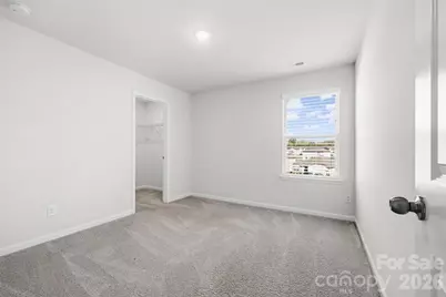 7024 Maple Run Circle, Charlotte, NC 28215 - Photo 30