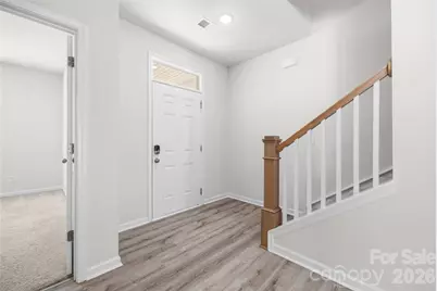 7024 Maple Run Circle, Charlotte, NC 28215 - Photo 4