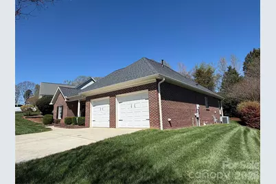 2148 Brookberry Lane, Gastonia, NC 28056 - Photo 2