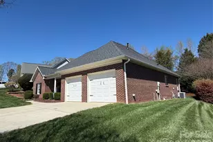 2148 Brookberry Ln, Gastonia, NC 28056 - Photo 2