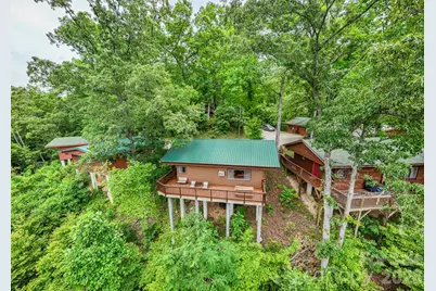 307 Blue Ridge Parkway, Bryson City, NC 28713 - Photo 12